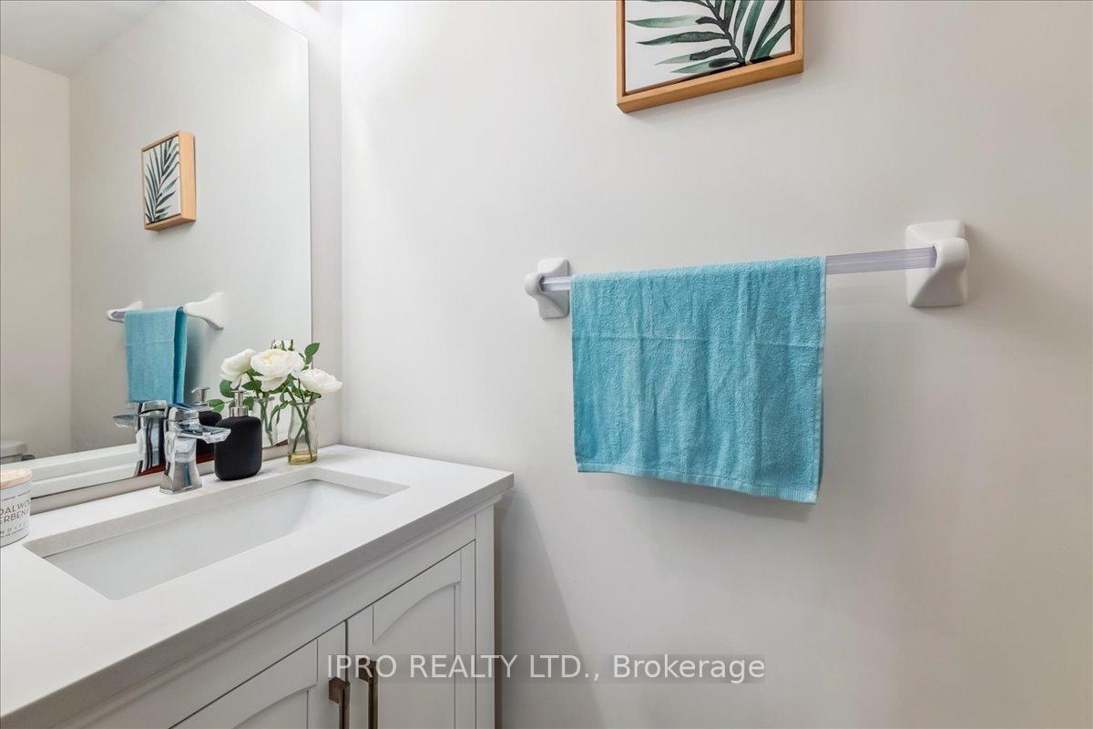 Photo 19 of Unit 91, 88 Decorso Drive, Guelph, Kortright East — HOMEH