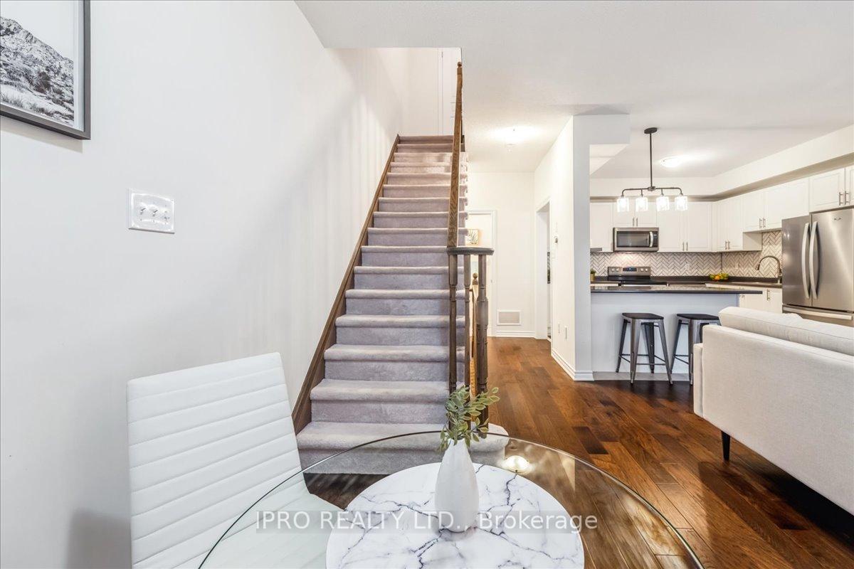 Photo 20 of Unit 91, 88 Decorso Drive, Guelph, Kortright East — HOMEH