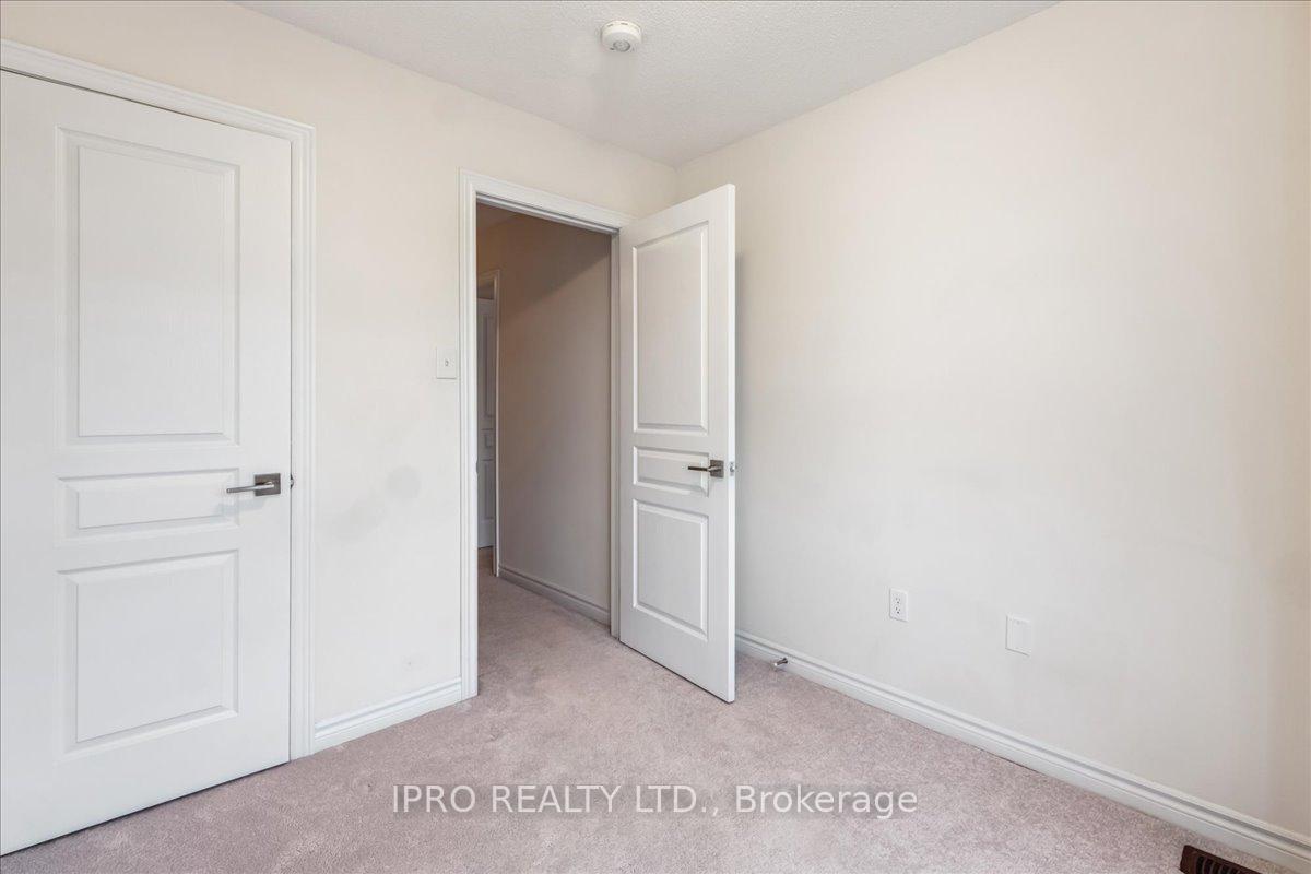 Photo 29 of Unit 91, 88 Decorso Drive, Guelph, Kortright East — HOMEH