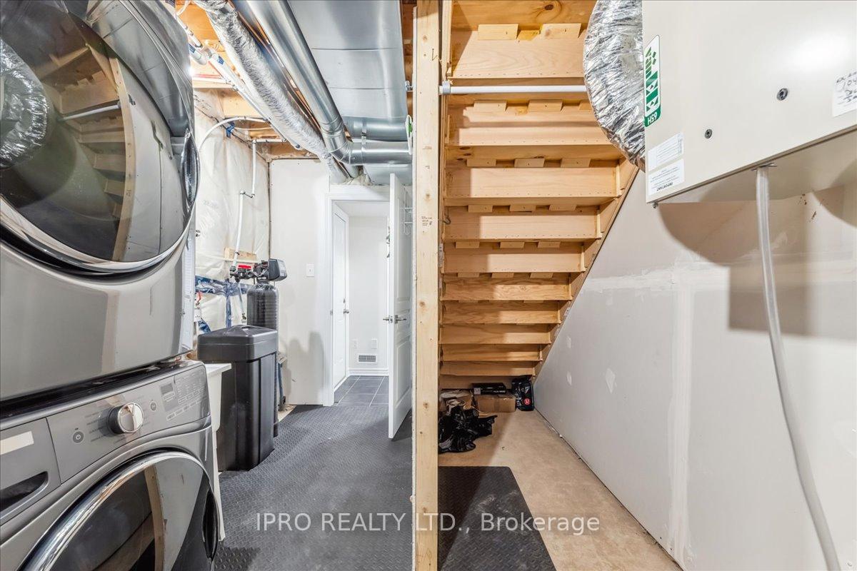 Photo 33 of Unit 91, 88 Decorso Drive, Guelph, Kortright East — HOMEH