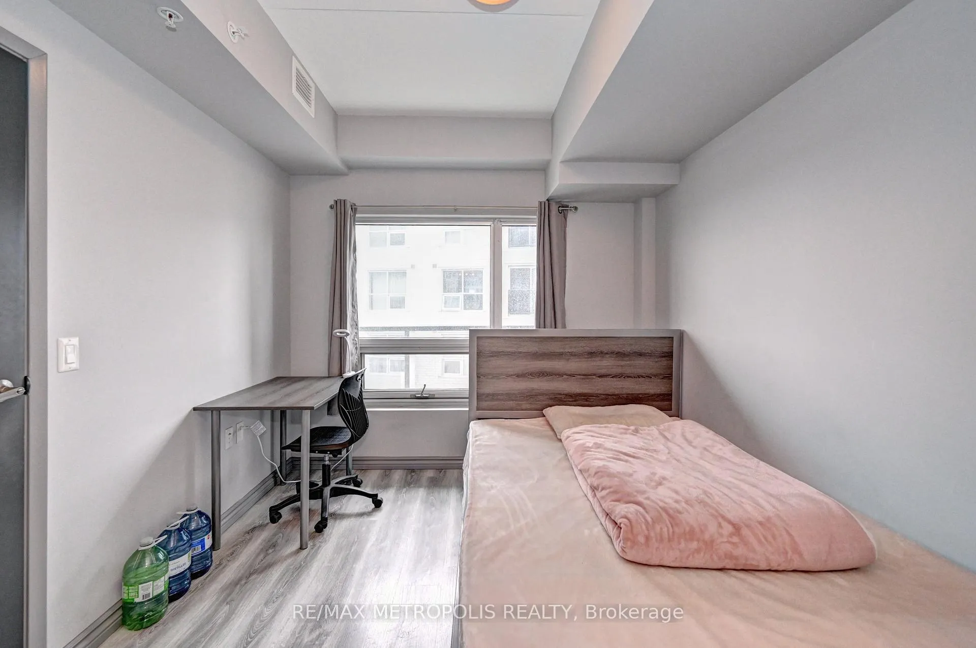 Photo 18 of Unit F305, 275 Larch St, Waterloo, Lakeshore Village — HOMEH