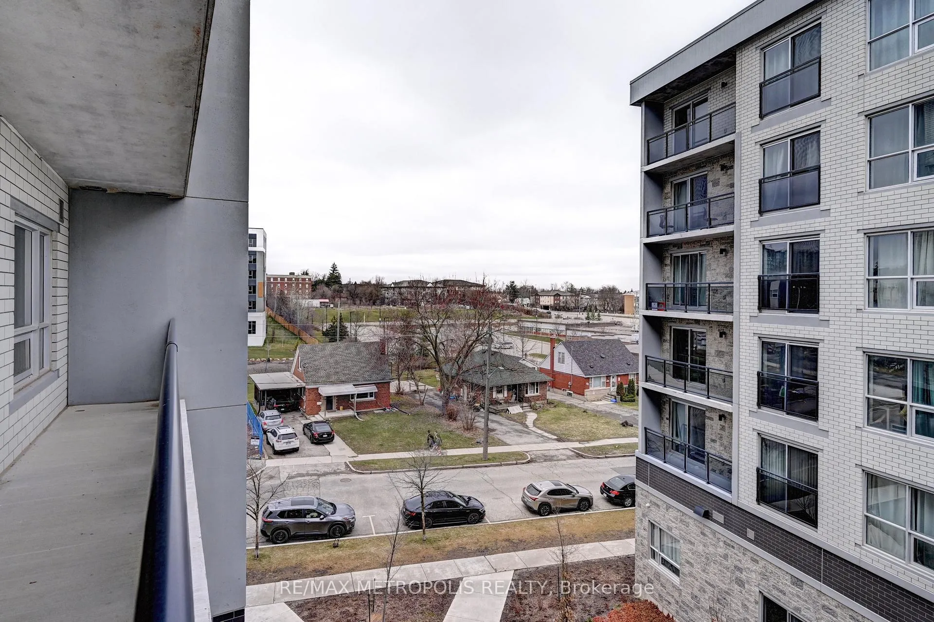Photo 30 of Unit F305, 275 Larch St, Waterloo, Lakeshore Village — HOMEH