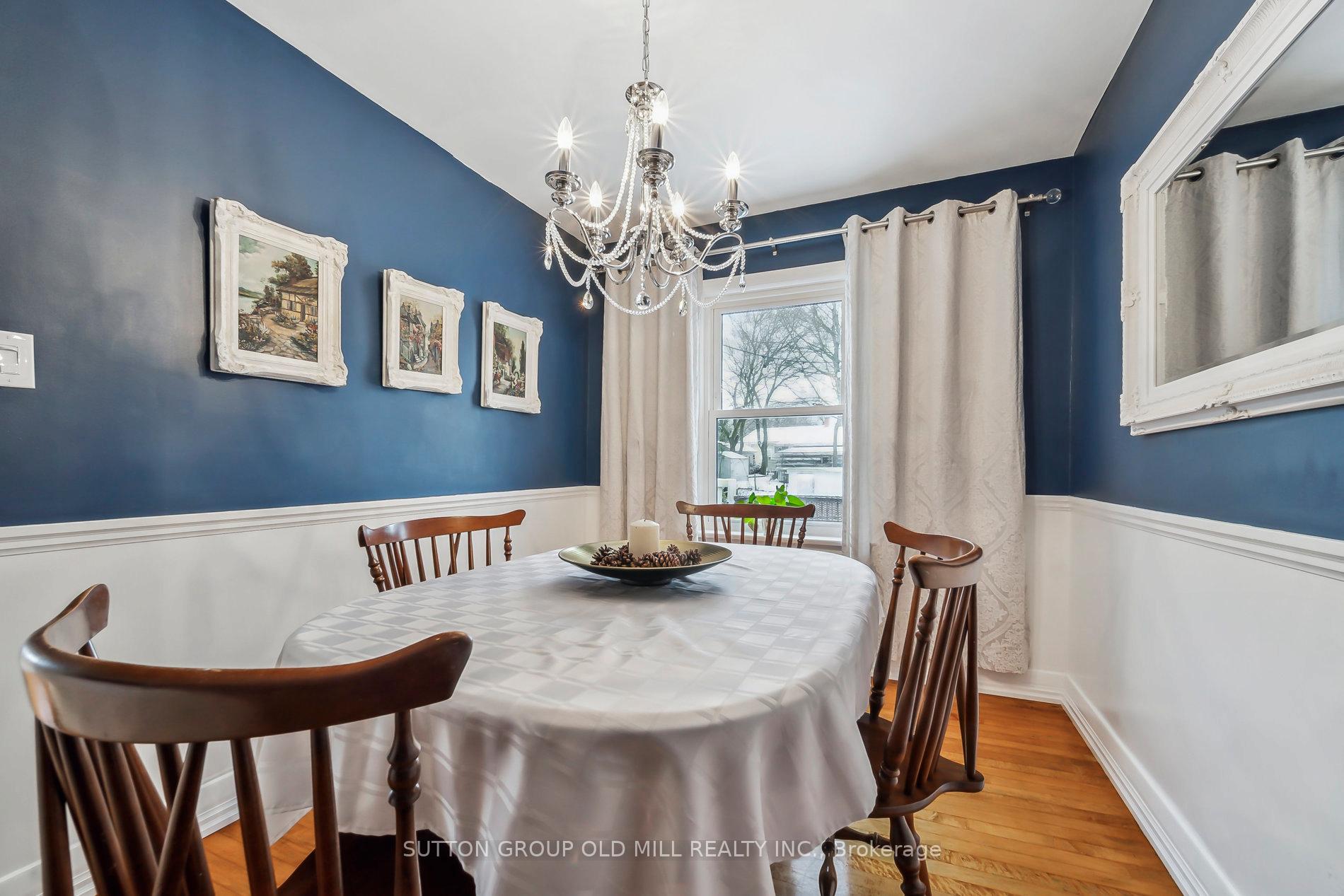 Photo 12 of 29 Vancouver Drive, Guelph, St. George's — HOMEH