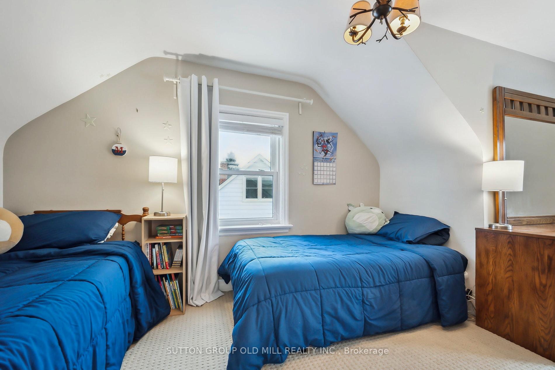 Photo 19 of 29 Vancouver Drive, Guelph, St. George's — HOMEH