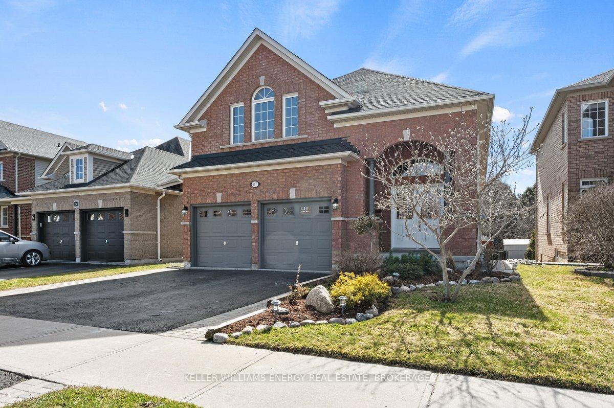 Photo 2 of 147 Nelson Street, Clarington, Bowmanville — HOMEH