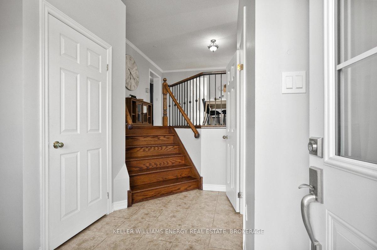 Photo 7 of 147 Nelson Street, Clarington, Bowmanville — HOMEH