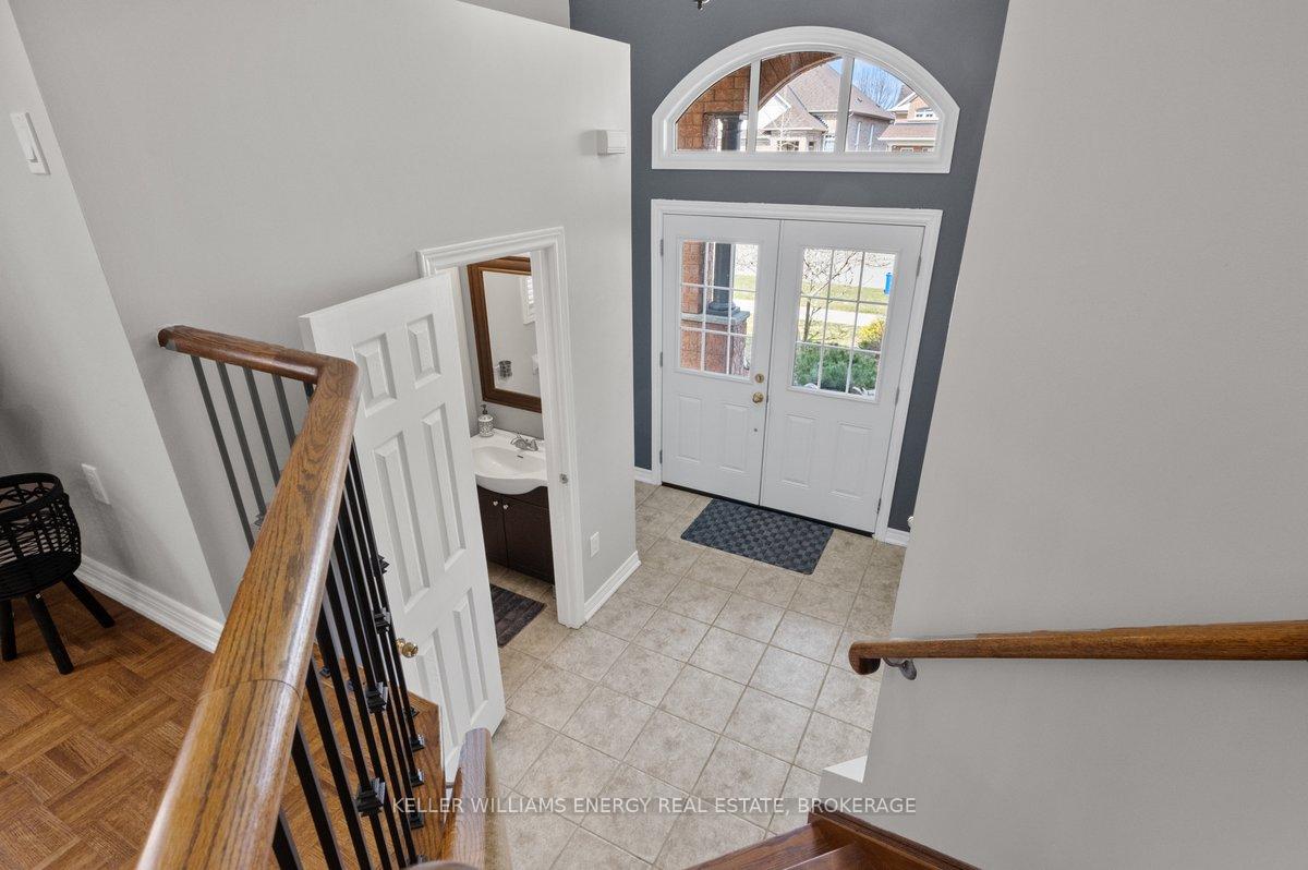 Photo 8 of 147 Nelson Street, Clarington, Bowmanville — HOMEH
