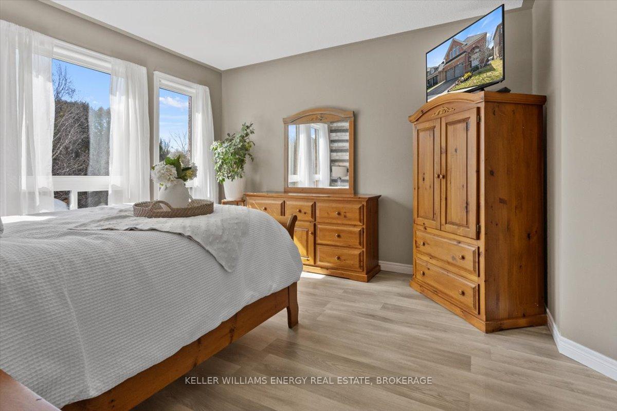 Photo 20 of 147 Nelson Street, Clarington, Bowmanville — HOMEH