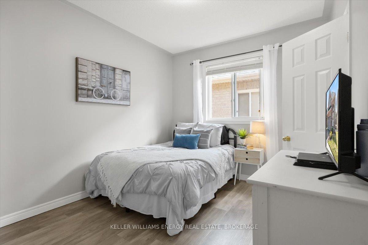 Photo 23 of 147 Nelson Street, Clarington, Bowmanville — HOMEH