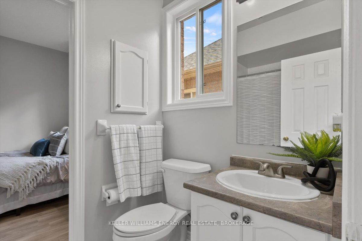 Photo 25 of 147 Nelson Street, Clarington, Bowmanville — HOMEH