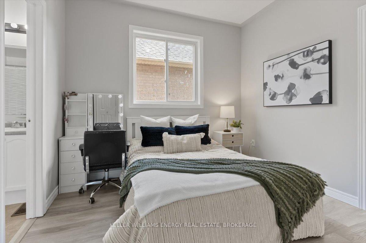 Photo 26 of 147 Nelson Street, Clarington, Bowmanville — HOMEH