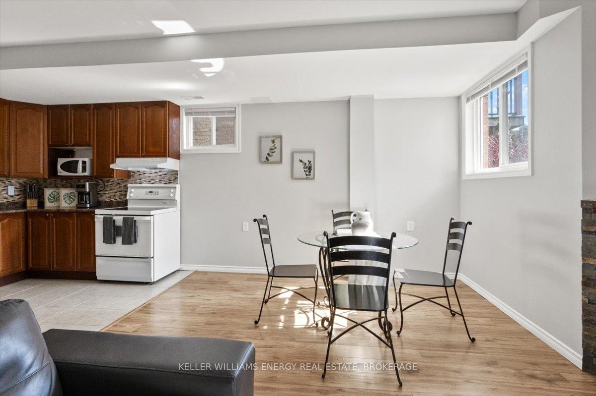 Photo 36 of 147 Nelson Street, Clarington, Bowmanville — HOMEH