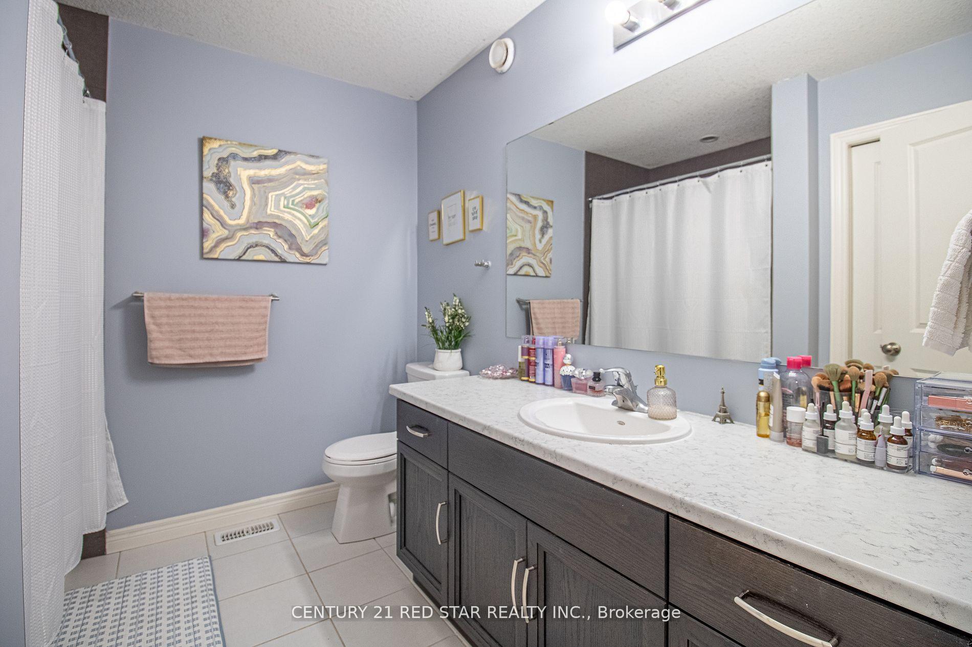 Photo 28 of 214 Poppy Drive E, Guelph, Pineridge/Westminster Woods — HOMEH