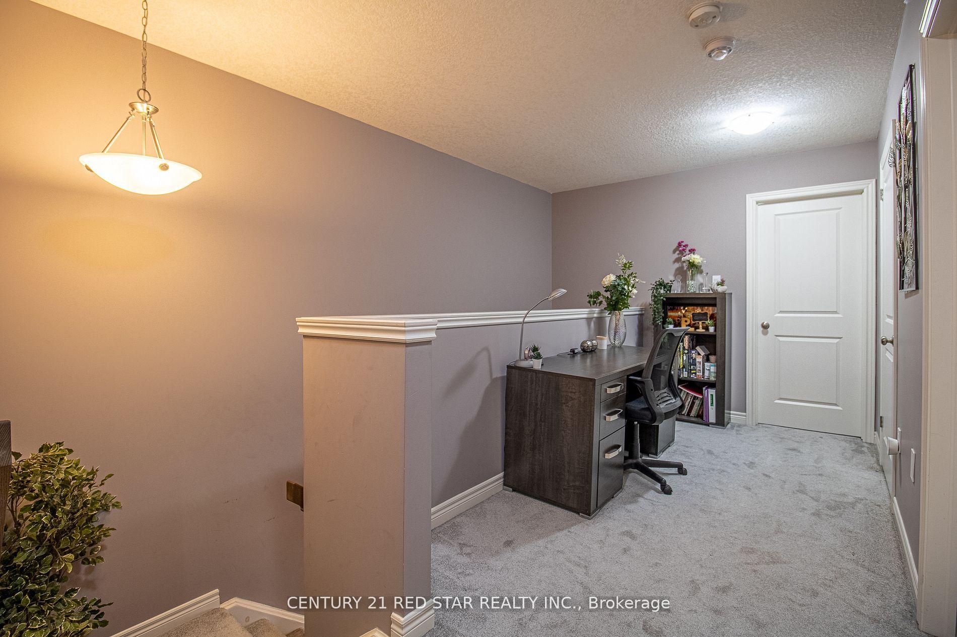 Photo 31 of 214 Poppy Drive E, Guelph, Pineridge/Westminster Woods — HOMEH