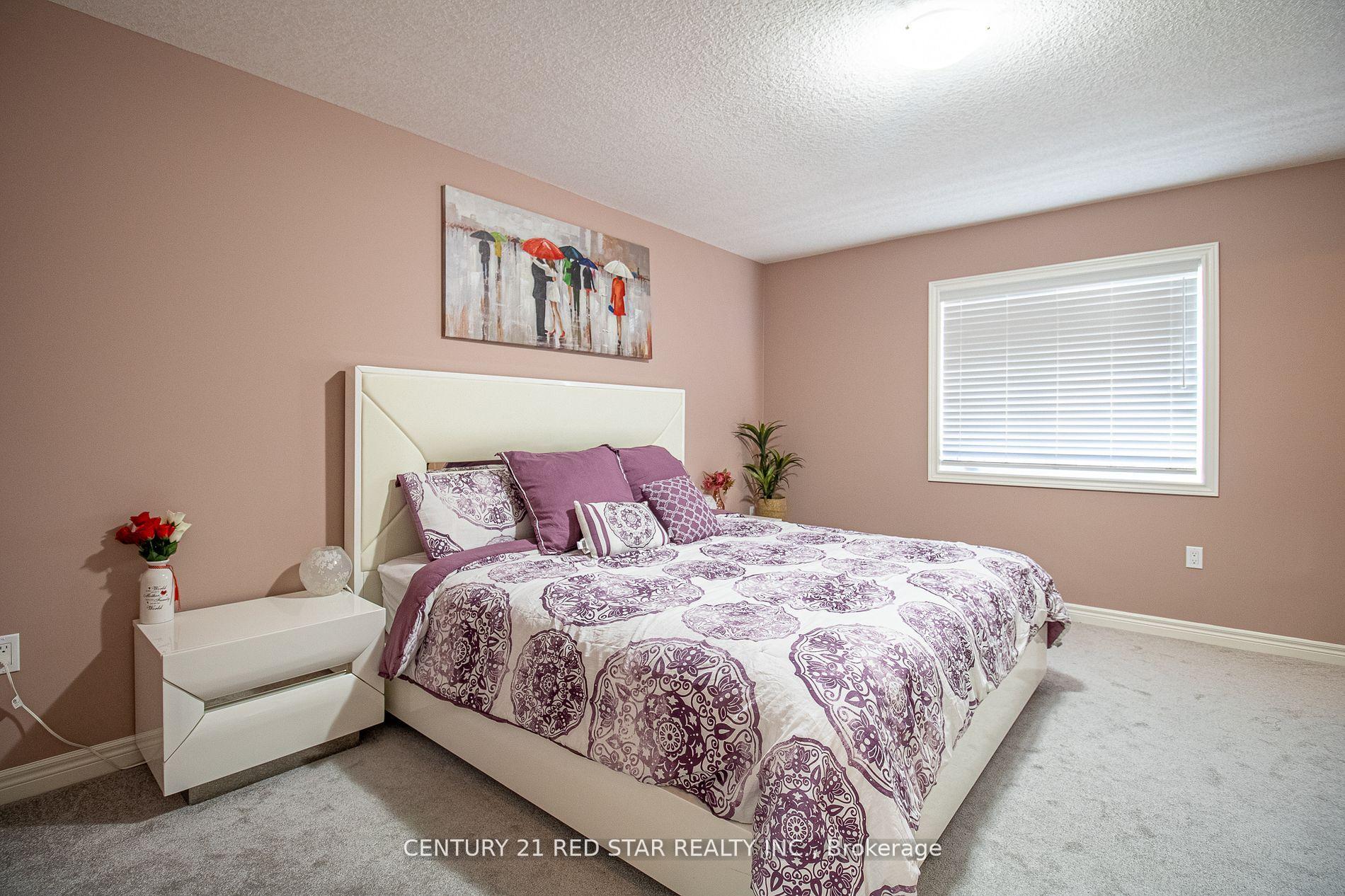 Photo 32 of 214 Poppy Drive E, Guelph, Pineridge/Westminster Woods — HOMEH
