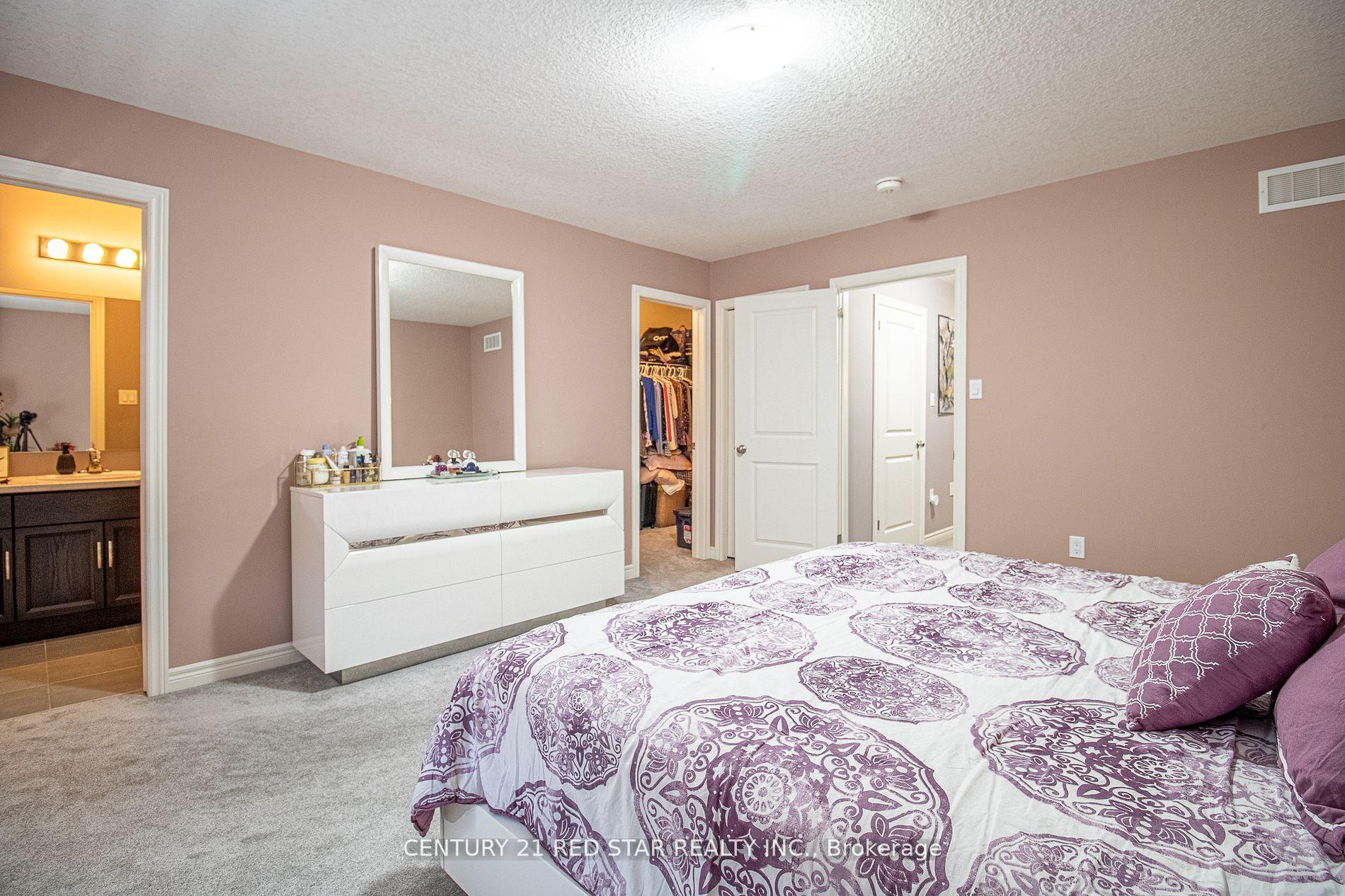 Photo 34 of 214 Poppy Drive E, Guelph, Pineridge/Westminster Woods — HOMEH