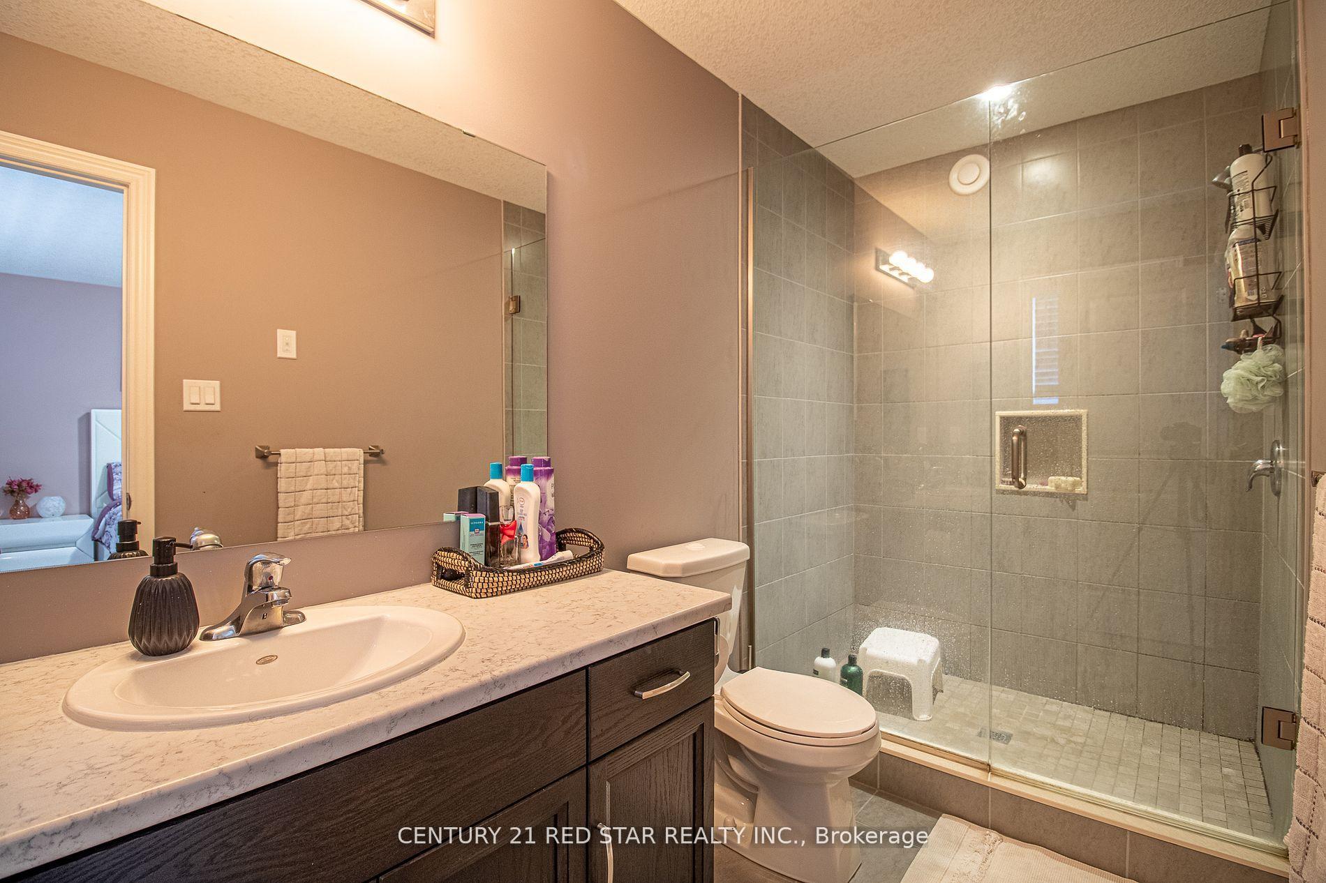 Photo 35 of 214 Poppy Drive E, Guelph, Pineridge/Westminster Woods — HOMEH