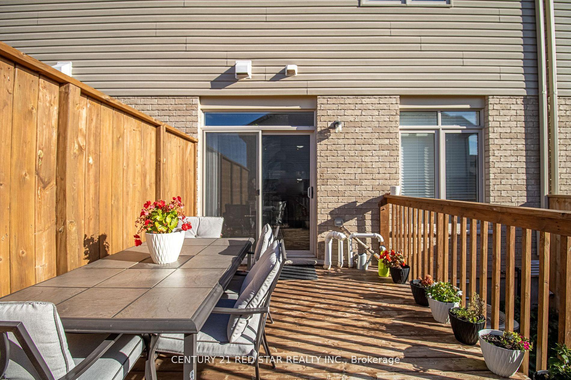 Photo 39 of 214 Poppy Drive E, Guelph, Pineridge/Westminster Woods — HOMEH