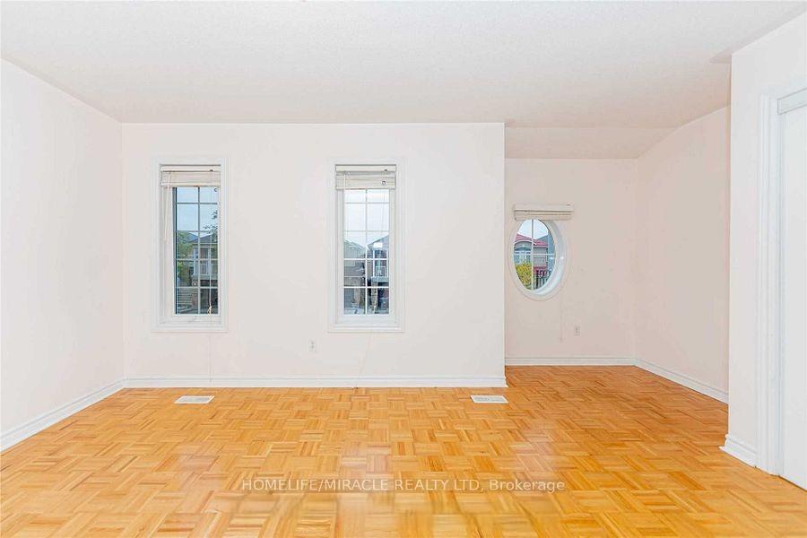 Photo 16 of 26 Savita Road, Brampton, Fletcher's Meadow — HOMEH