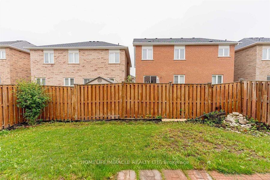 Photo 25 of 26 Savita Road, Brampton, Fletcher's Meadow — HOMEH