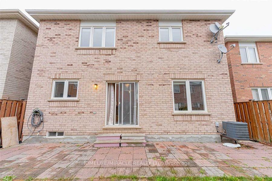 Photo 26 of 26 Savita Road, Brampton, Fletcher's Meadow — HOMEH