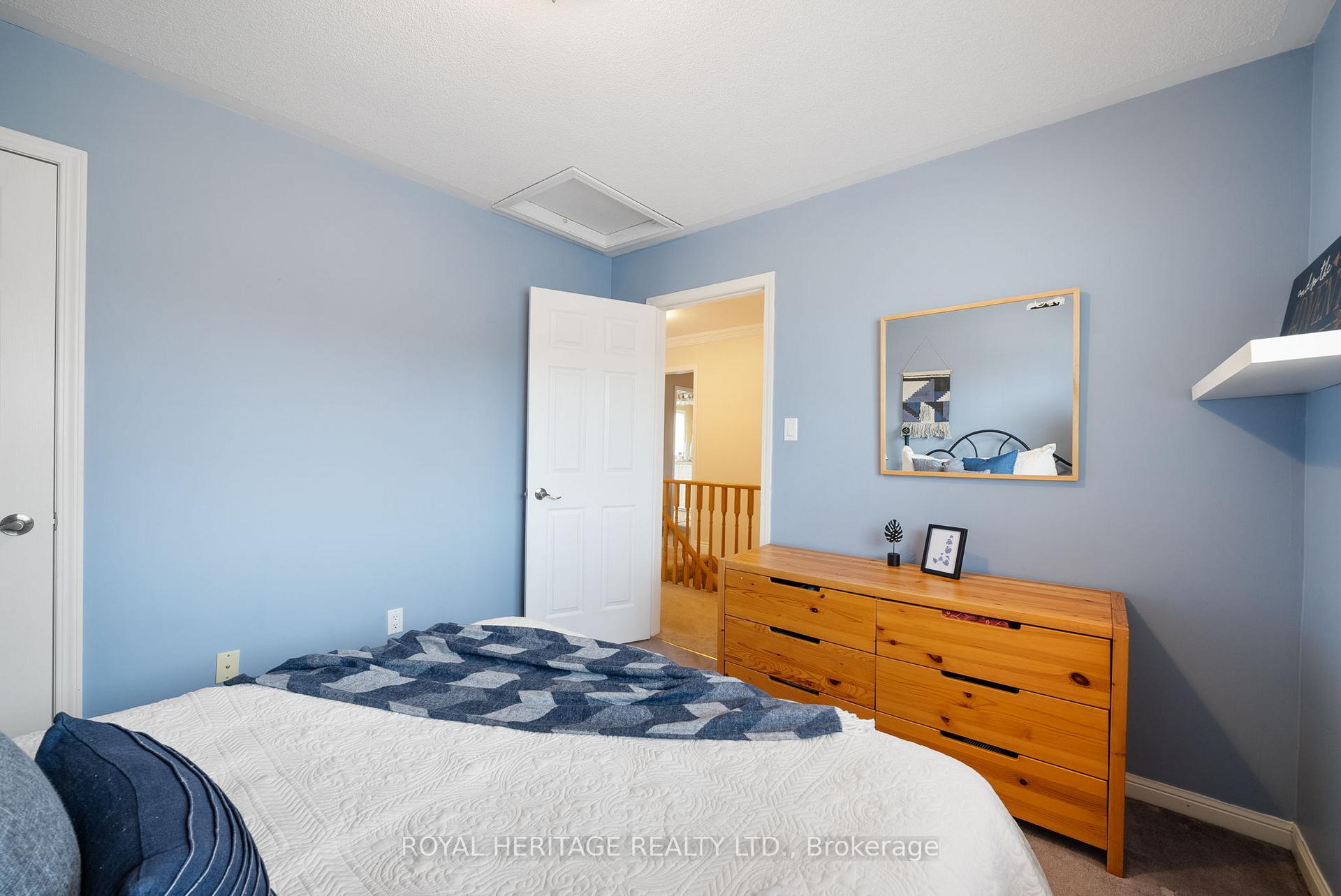 Photo 19 of 75 Boswell Drive, Clarington, Bowmanville — HOMEH