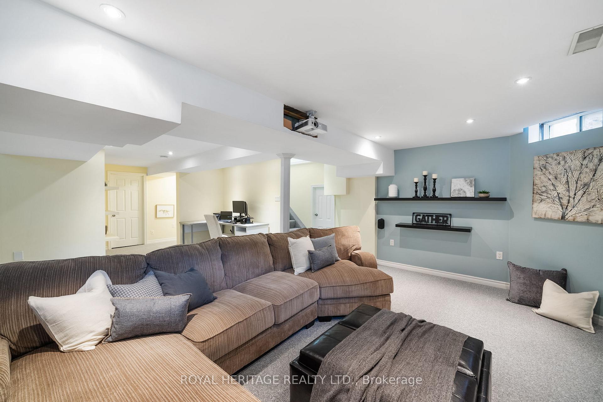 Photo 33 of 75 Boswell Drive, Clarington, Bowmanville — HOMEH