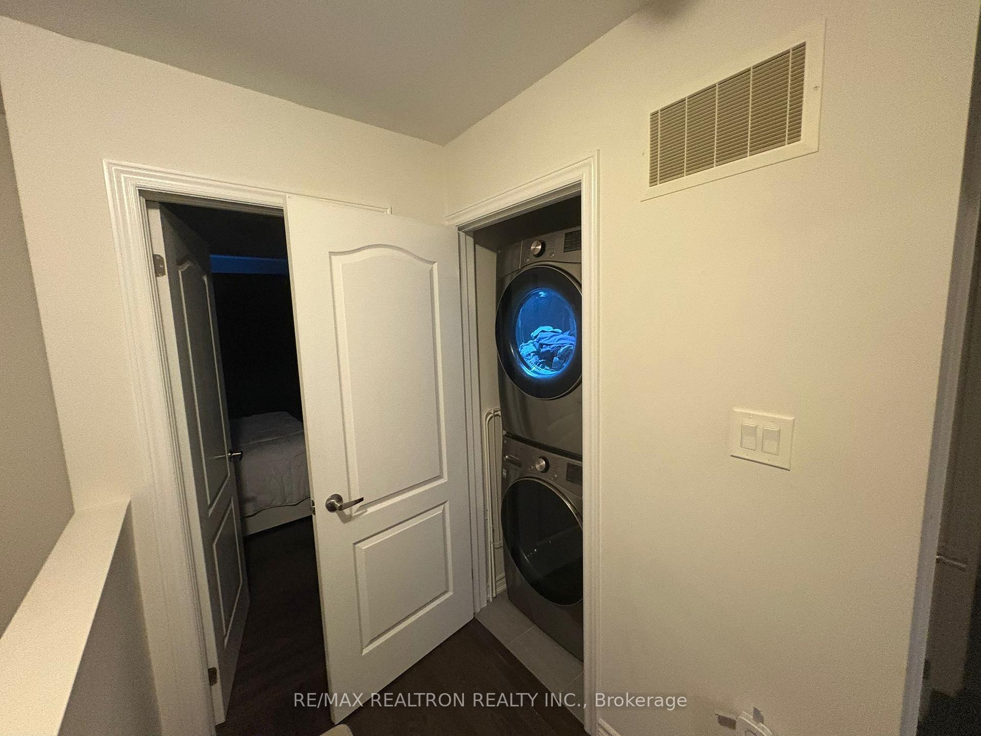 Photo 14 of 24 Deneb Street, Barrie, Ardagh — HOMEH