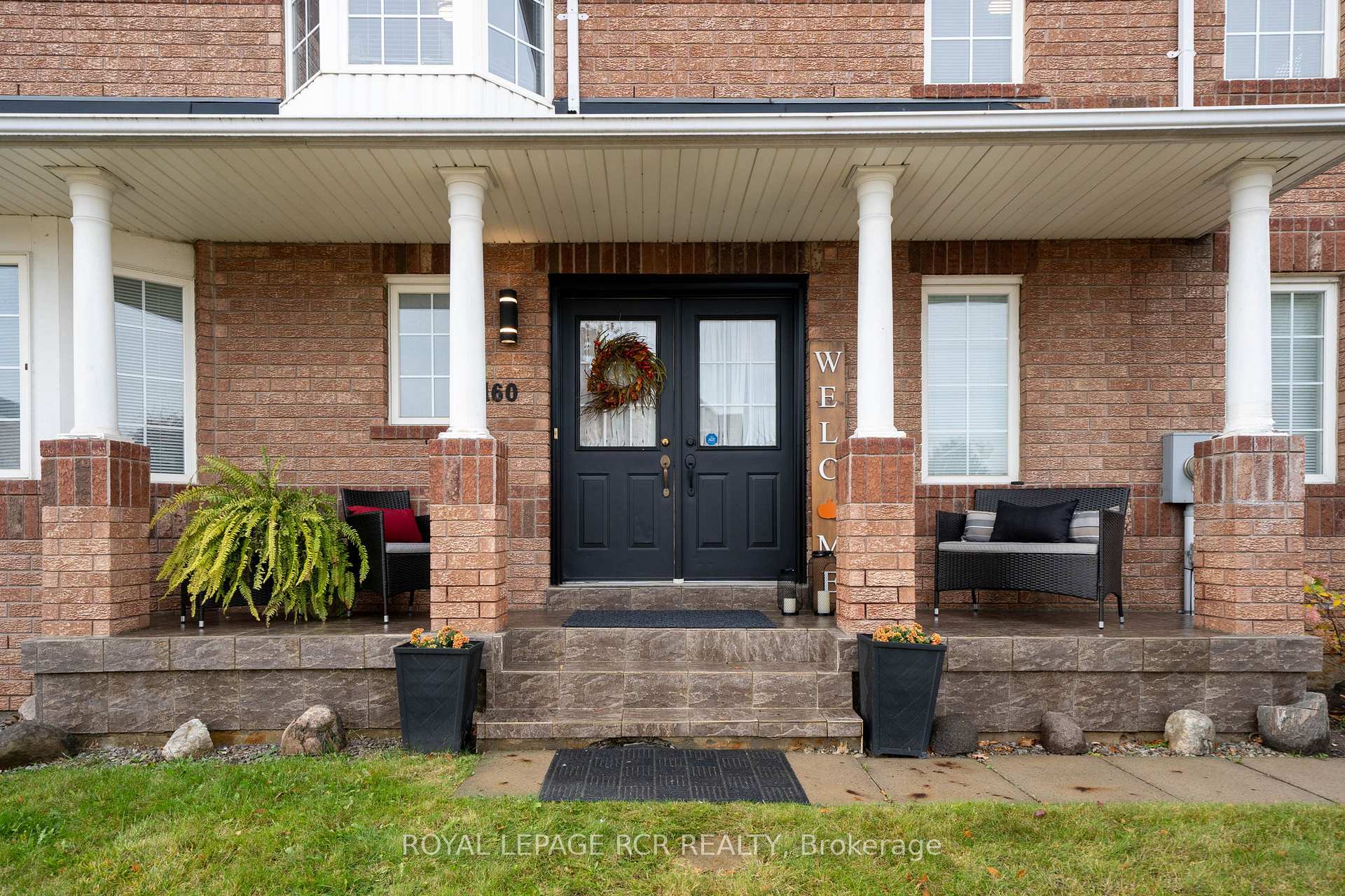 Photo 4 of 160 Landsbridge Street, Caledon, Bolton East — HOMEH