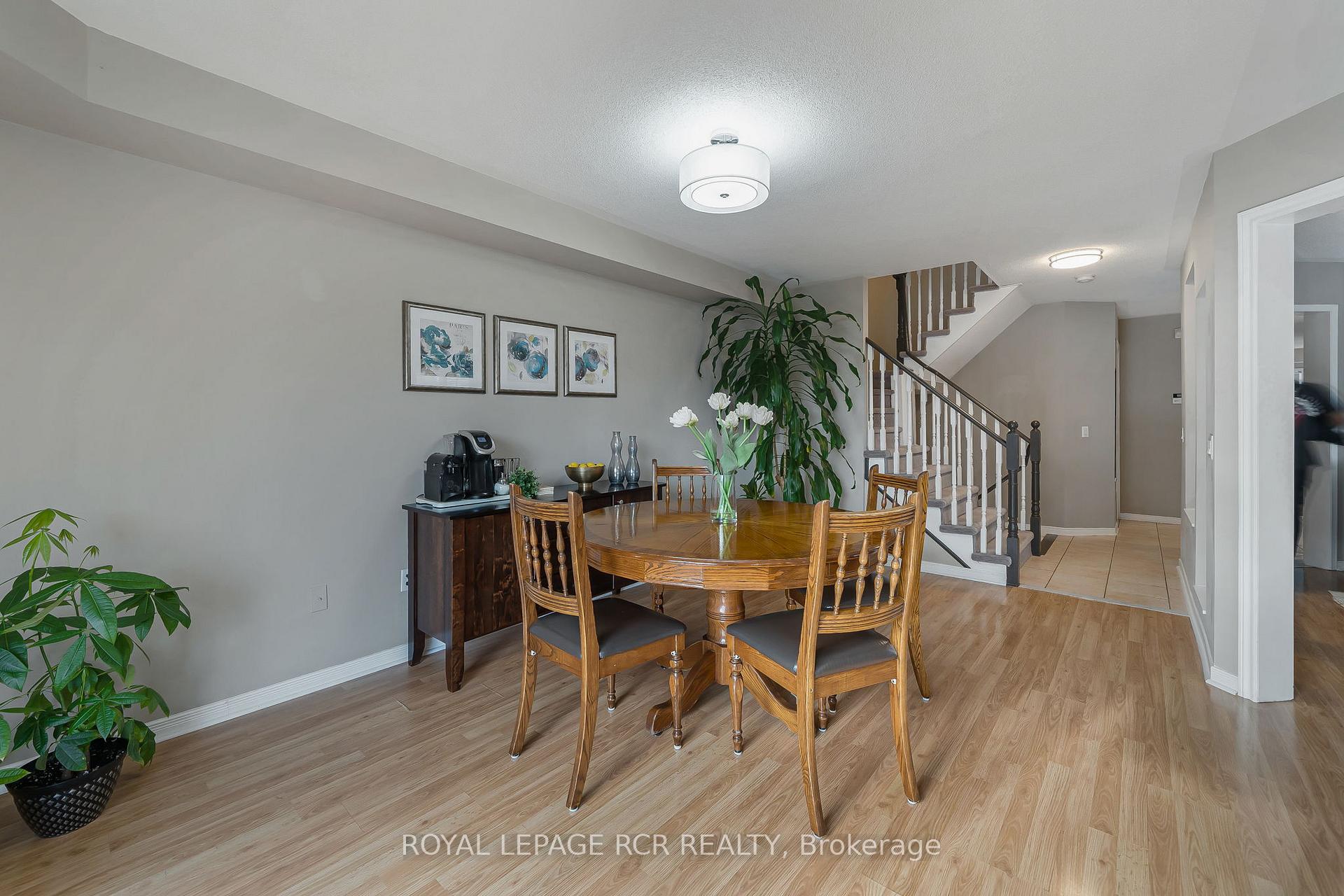 Photo 13 of 160 Landsbridge Street, Caledon, Bolton East — HOMEH