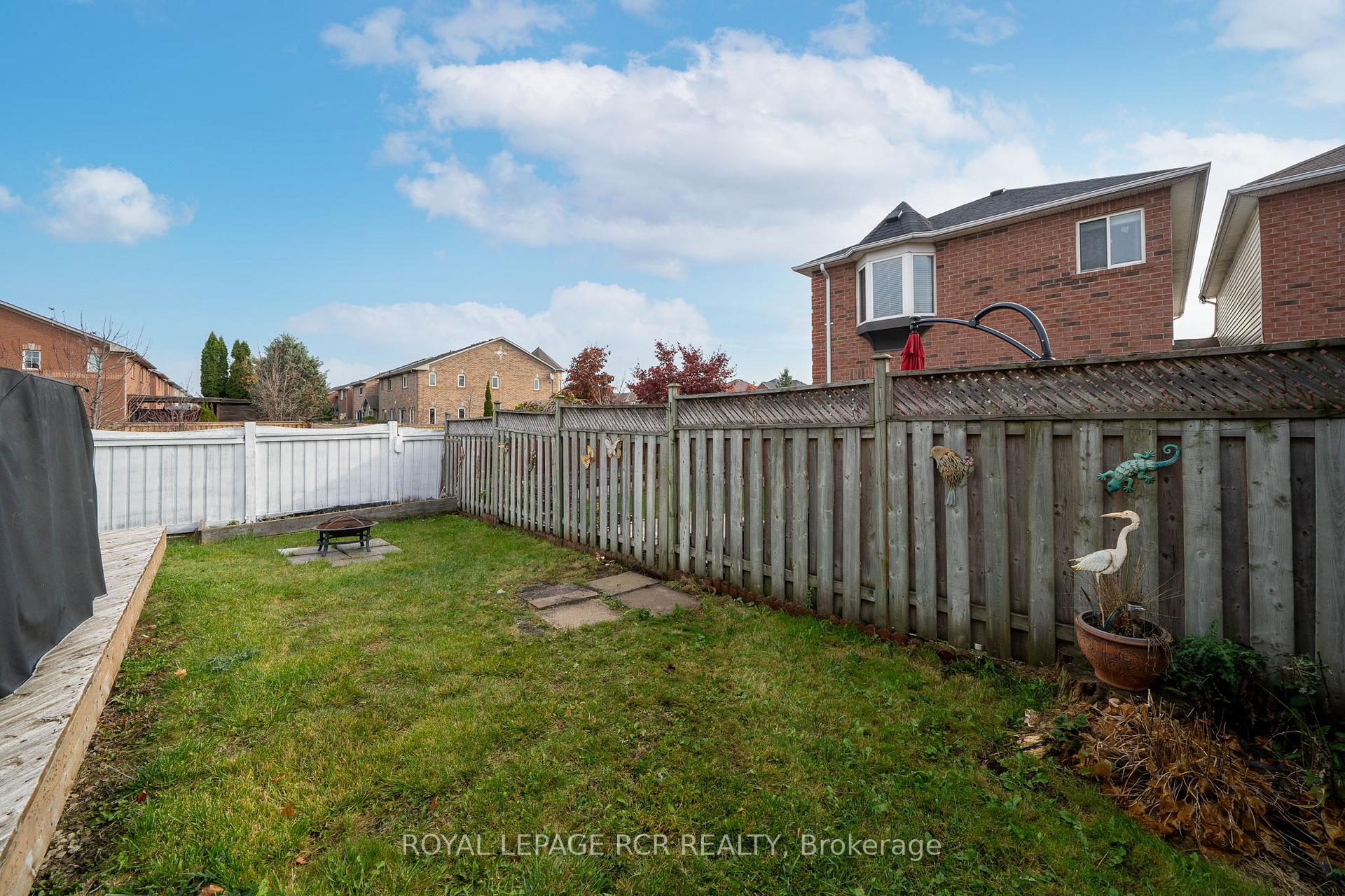 Photo 30 of 160 Landsbridge Street, Caledon, Bolton East — HOMEH