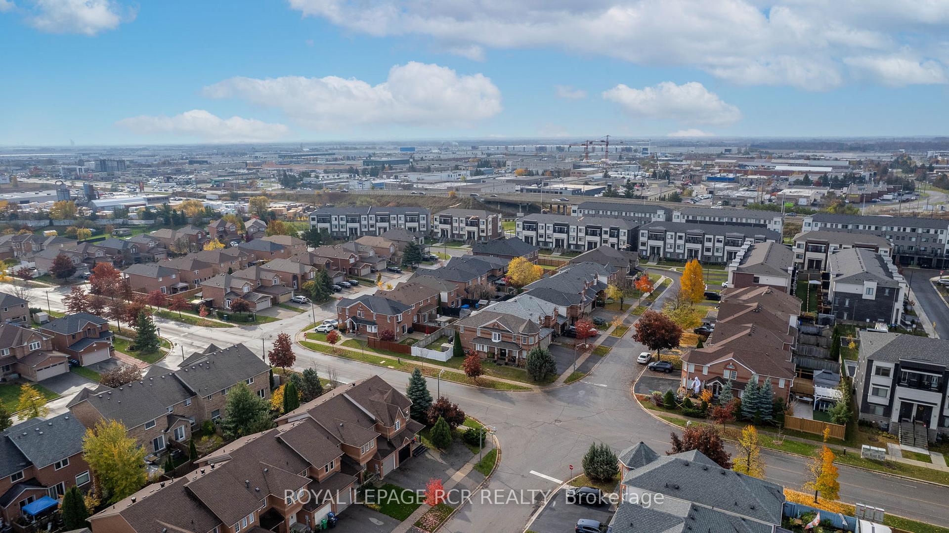 Photo 37 of 160 Landsbridge Street, Caledon, Bolton East — HOMEH