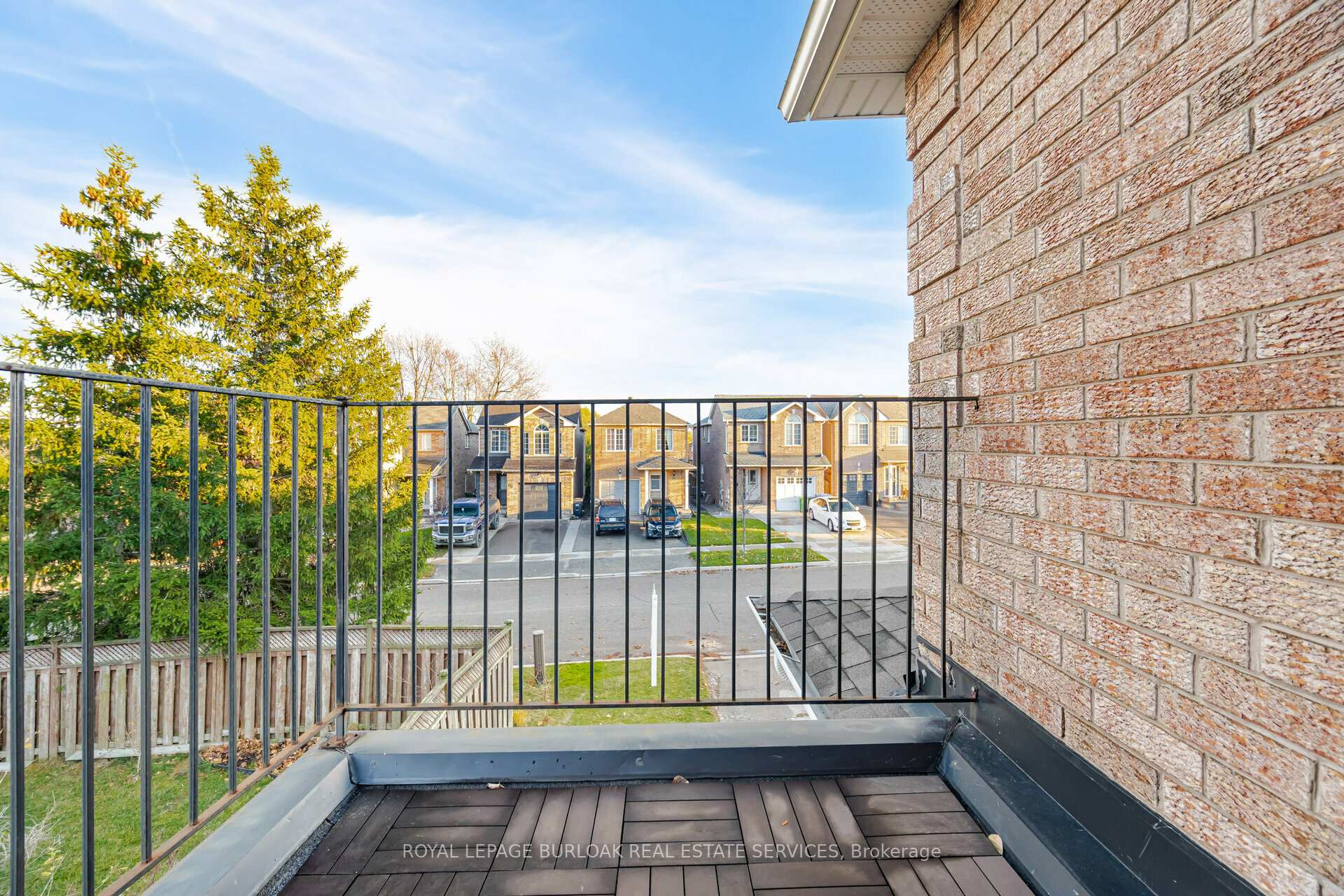 Photo 28 of 39 Coolspring Crescent, Caledon, Bolton East — HOMEH
