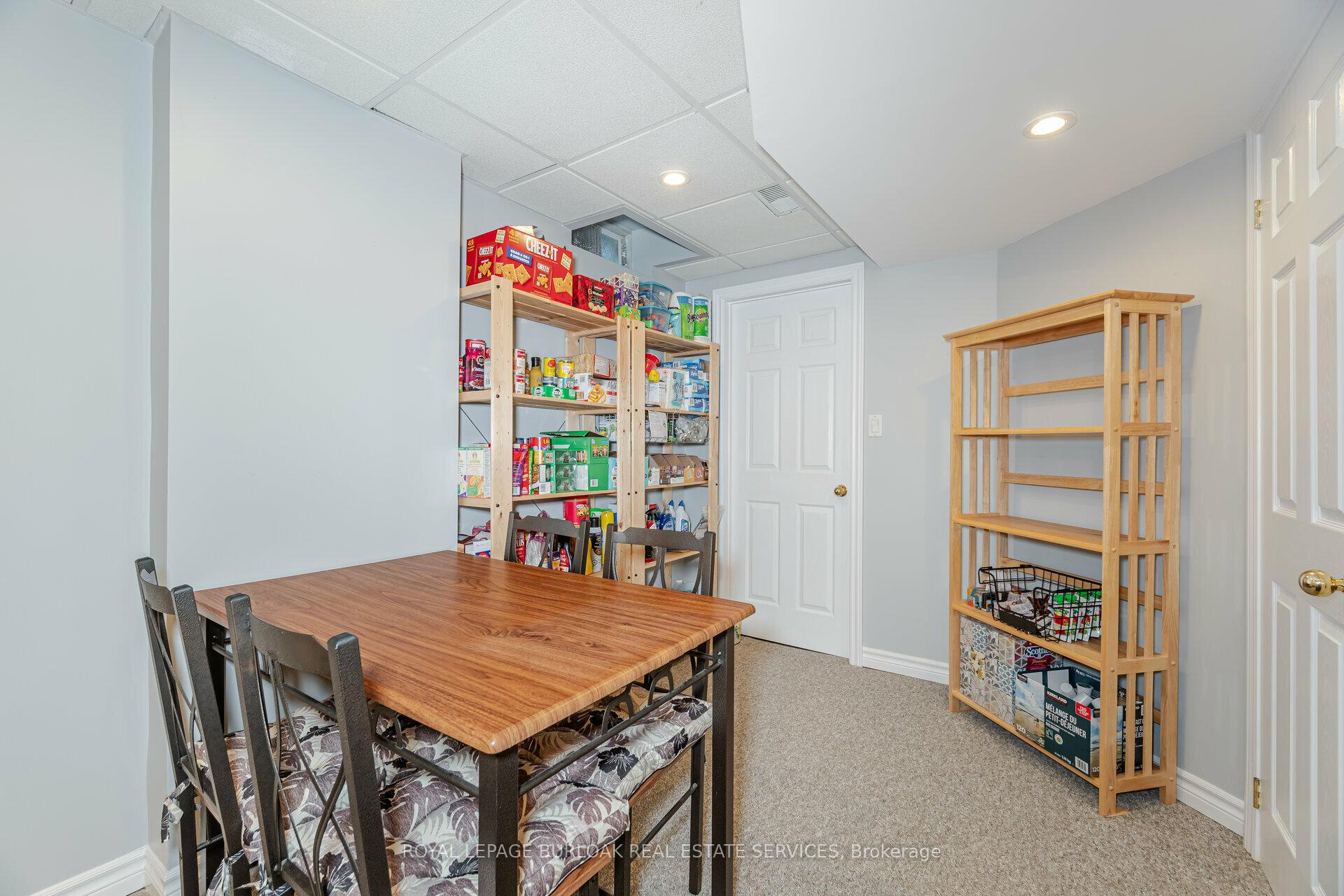 Photo 32 of 39 Coolspring Crescent, Caledon, Bolton East — HOMEH
