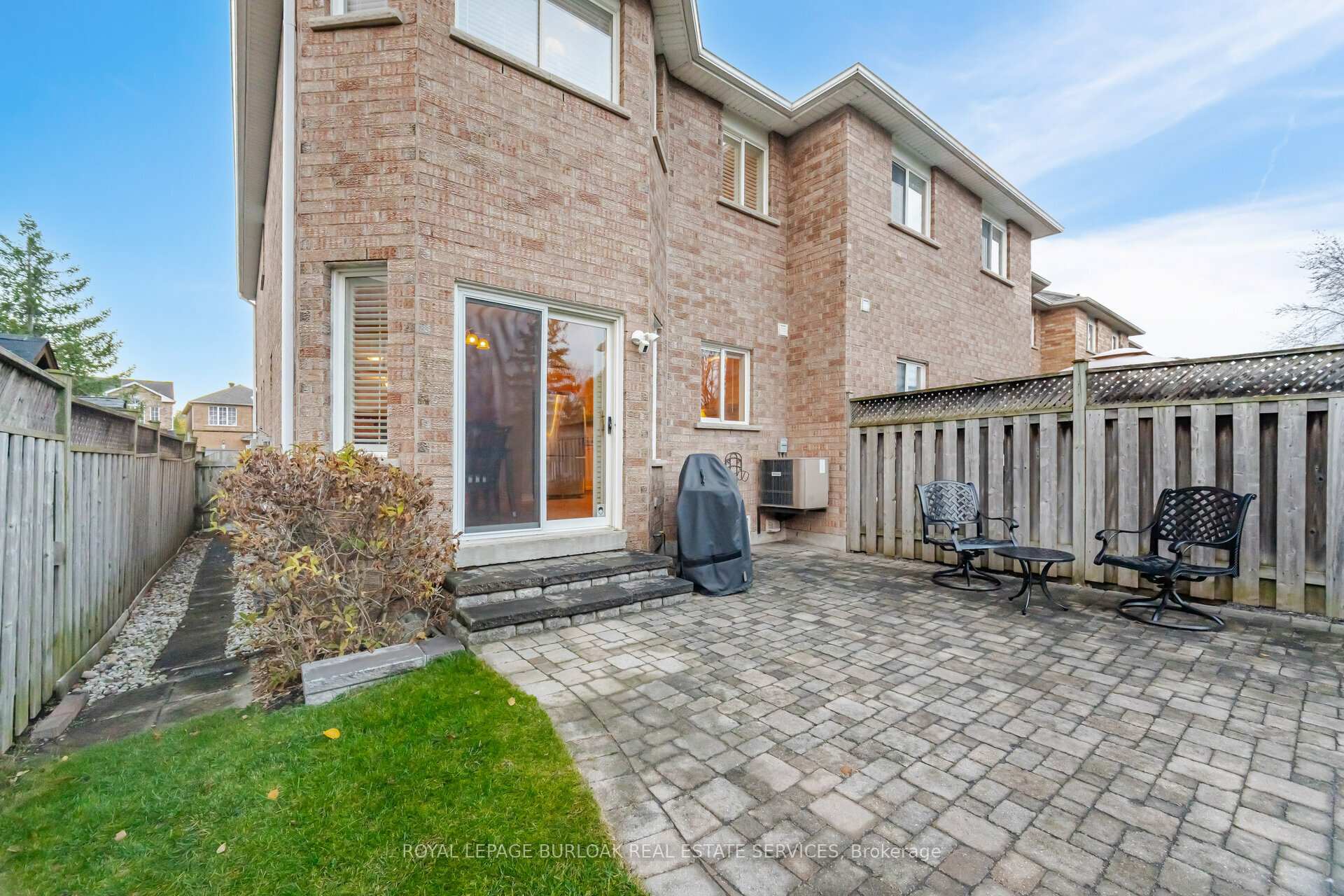 Photo 36 of 39 Coolspring Crescent, Caledon, Bolton East — HOMEH