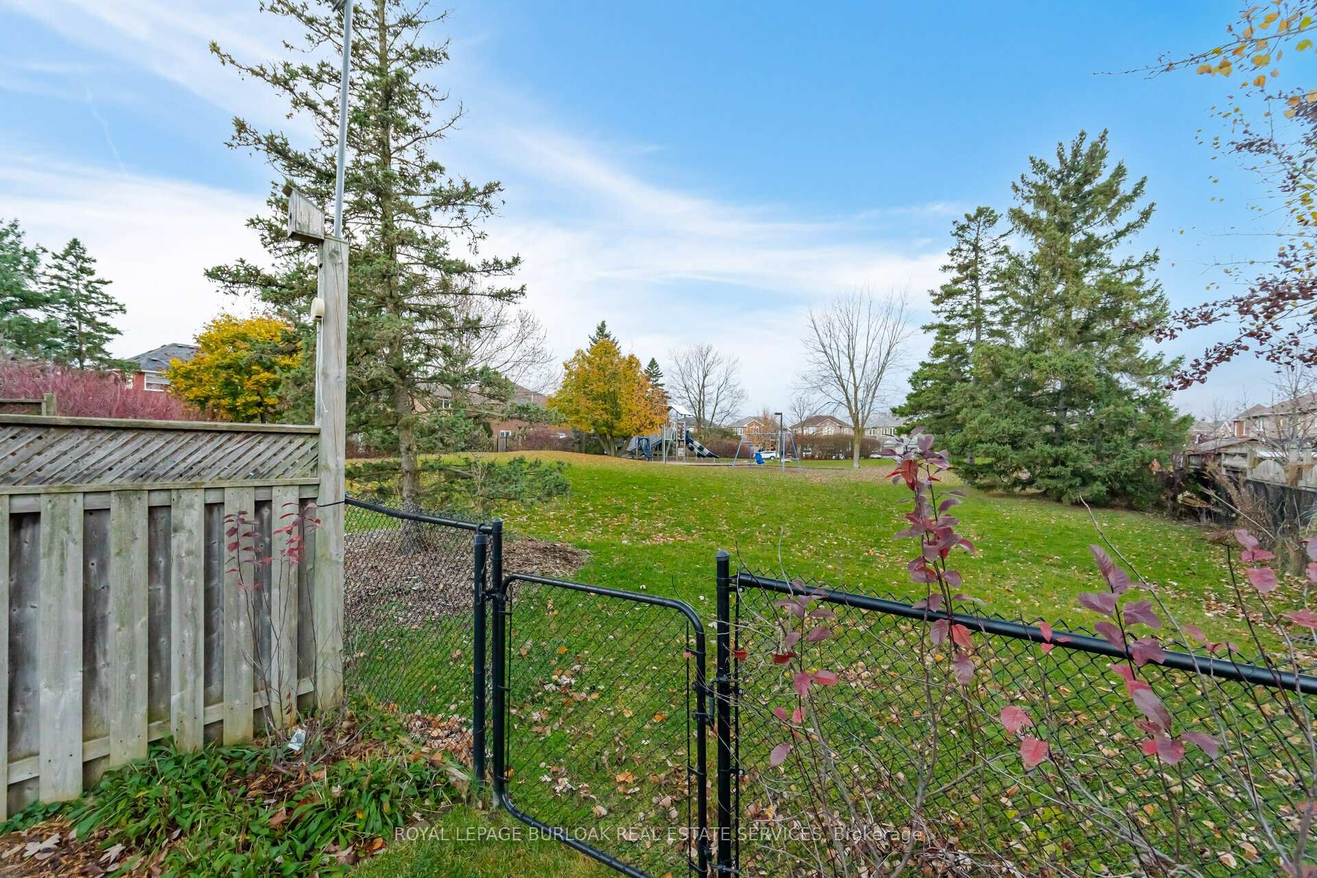 Photo 39 of 39 Coolspring Crescent, Caledon, Bolton East — HOMEH