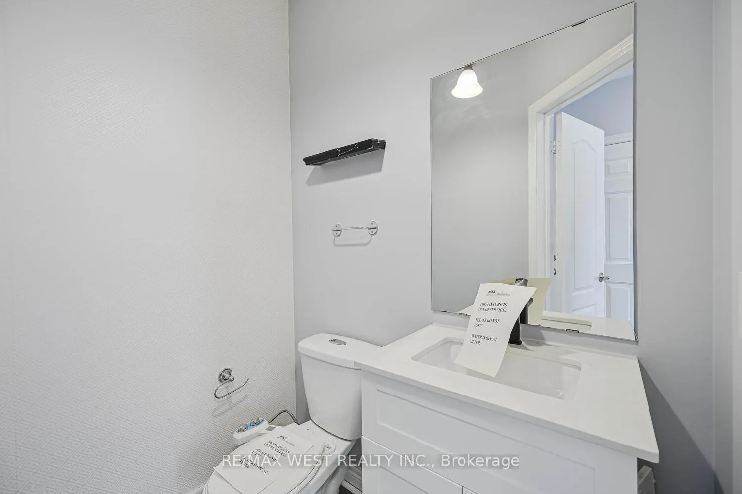 Photo 25 of 46 Woodhaven Drive, Brampton, Fletcher's Meadow — HOMEH