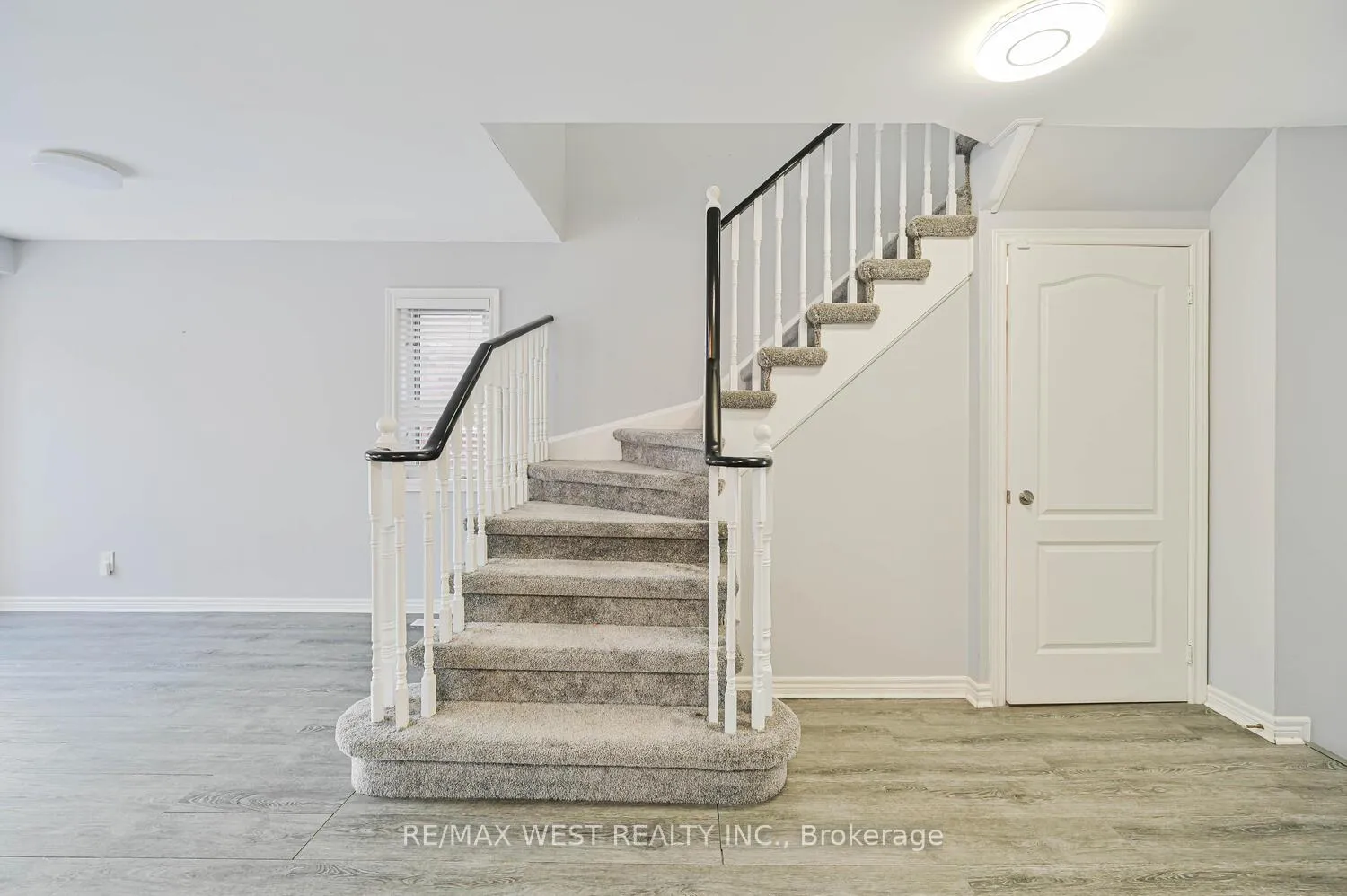 Photo 27 of 46 Woodhaven Drive, Brampton, Fletcher's Meadow — HOMEH