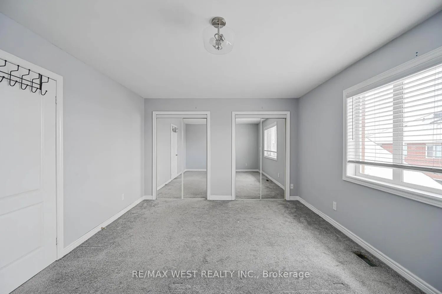 Photo 38 of 46 Woodhaven Drive, Brampton, Fletcher's Meadow — HOMEH