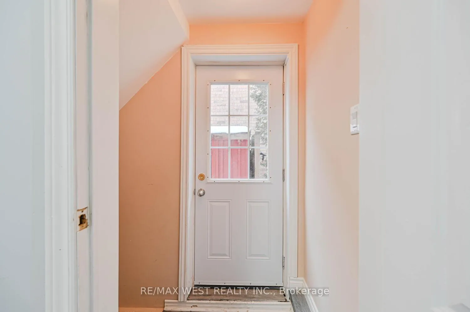 Photo 56 of 46 Woodhaven Drive, Brampton, Fletcher's Meadow — HOMEH