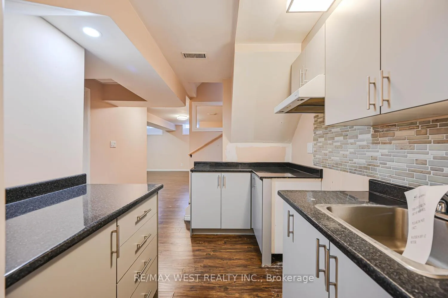 Photo 70 of 46 Woodhaven Drive, Brampton, Fletcher's Meadow — HOMEH