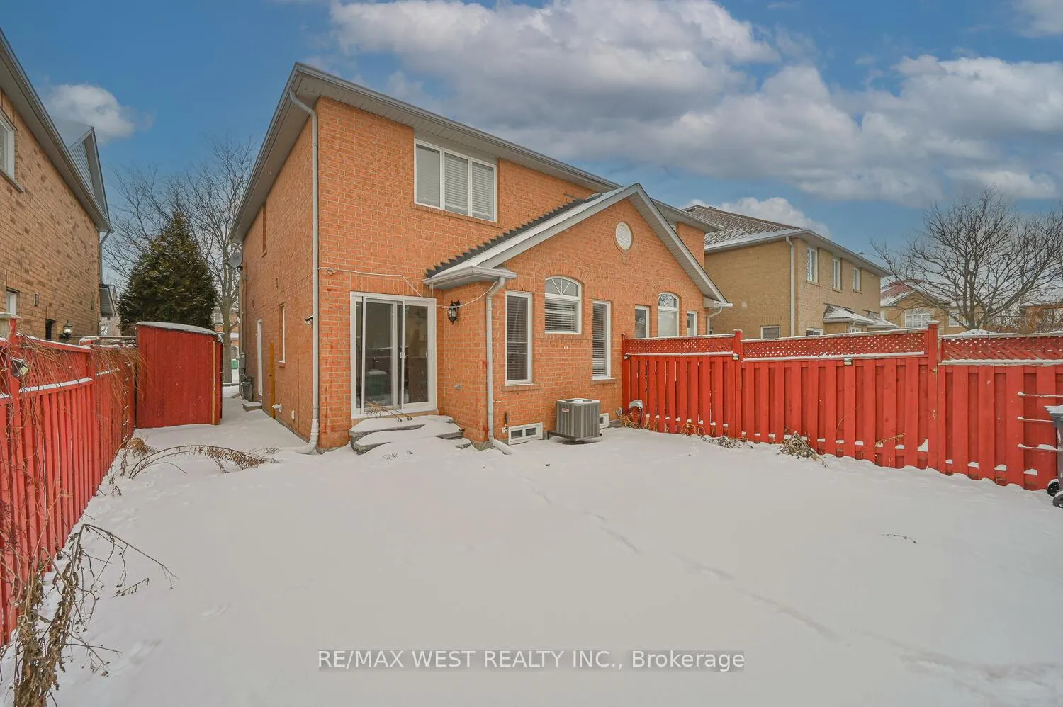 Photo 87 of 46 Woodhaven Drive, Brampton, Fletcher's Meadow — HOMEH
