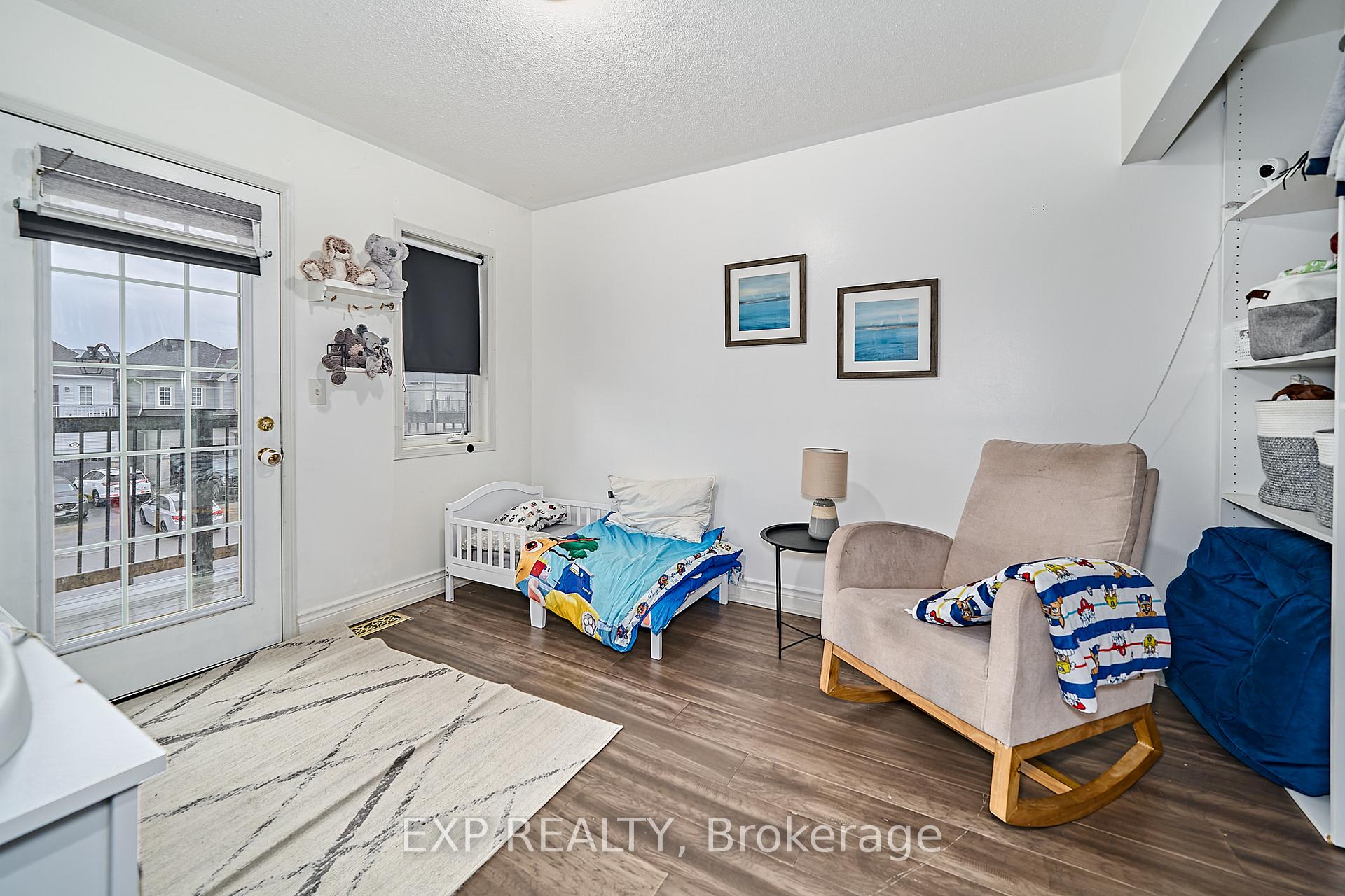 Photo 29 of 27 Darryl Caswell Way, Clarington, Bowmanville — HOMEH
