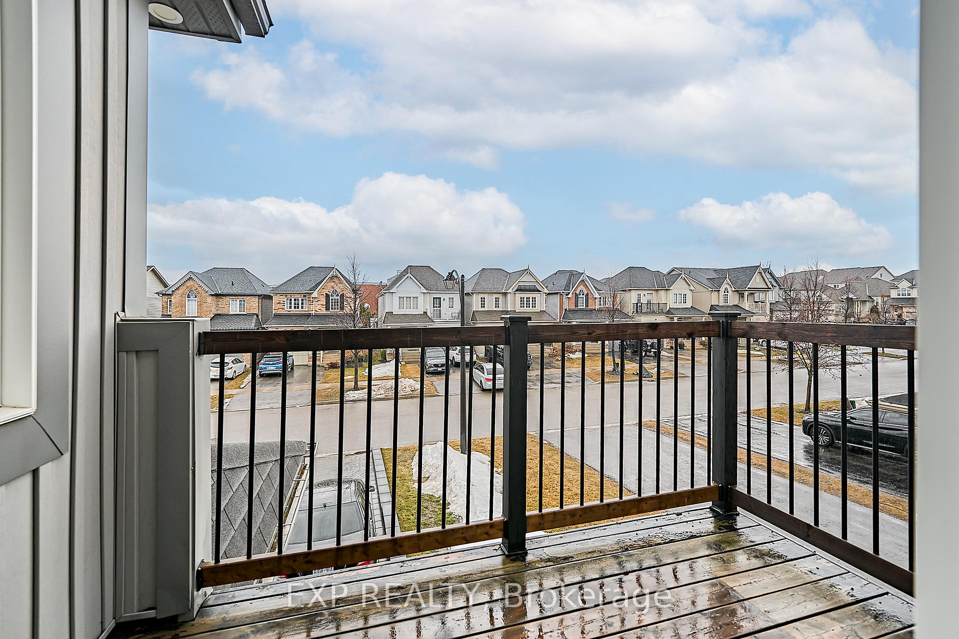 Photo 30 of 27 Darryl Caswell Way, Clarington, Bowmanville — HOMEH
