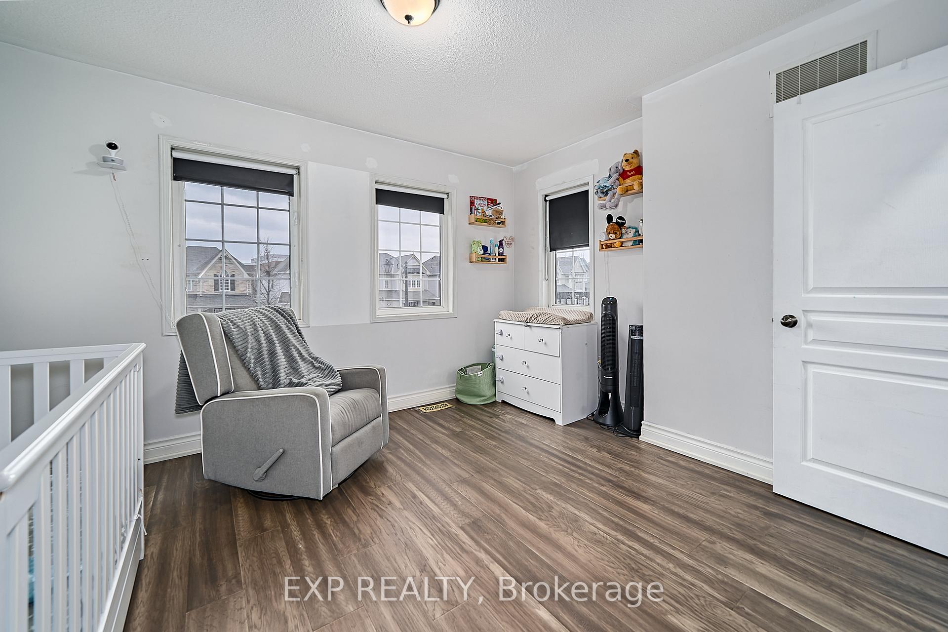 Photo 32 of 27 Darryl Caswell Way, Clarington, Bowmanville — HOMEH