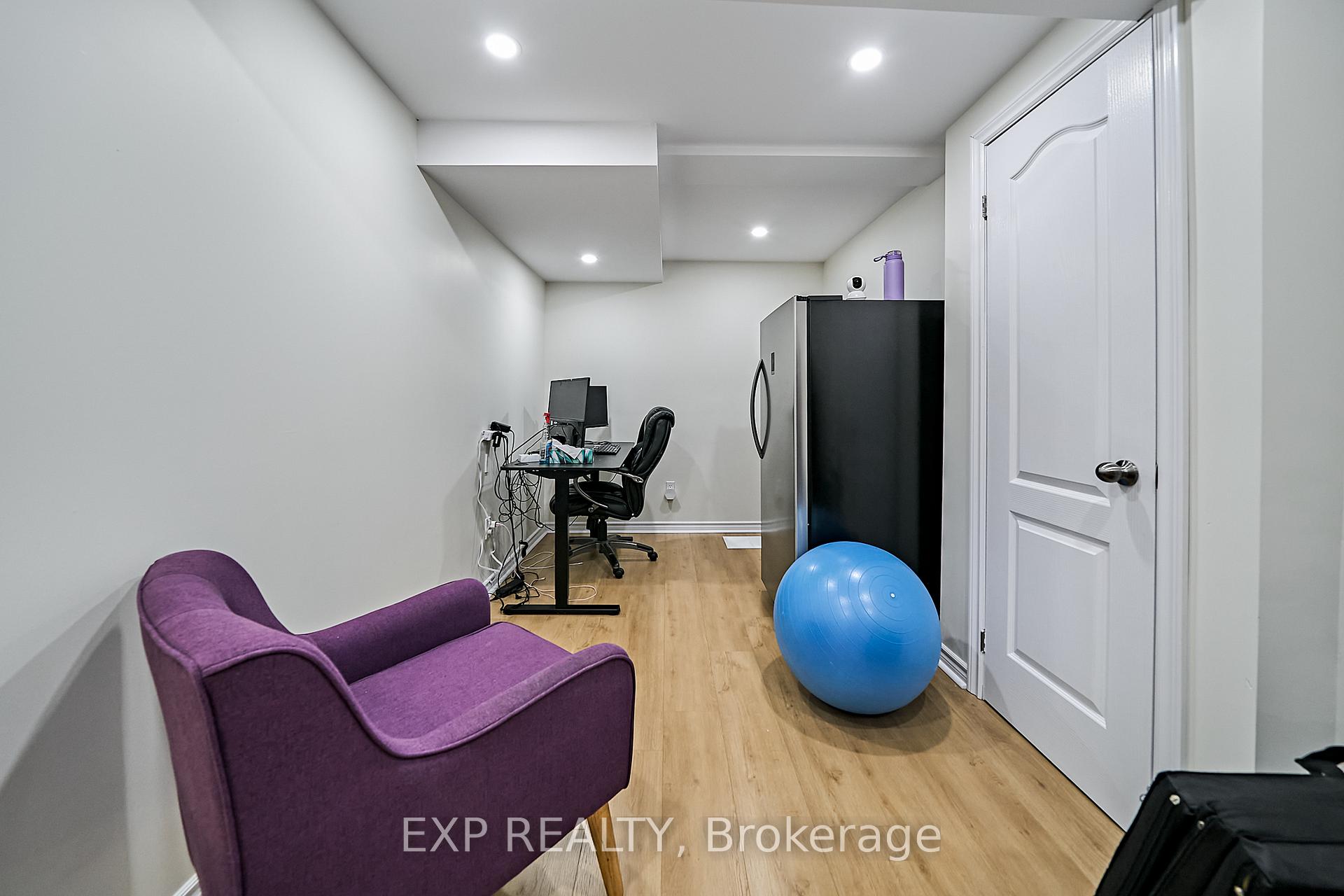 Photo 38 of 27 Darryl Caswell Way, Clarington, Bowmanville — HOMEH
