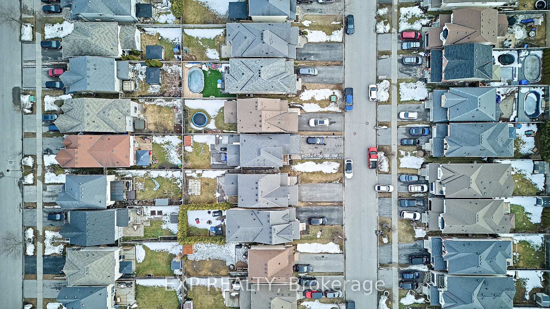 Photo 45 of 27 Darryl Caswell Way, Clarington, Bowmanville — HOMEH