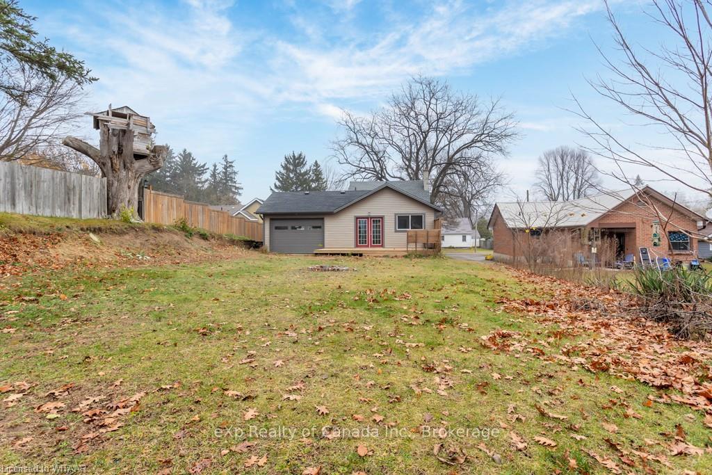 Photo 6 of 55689 Main Street, Bayham, Straffordville — HOMEH