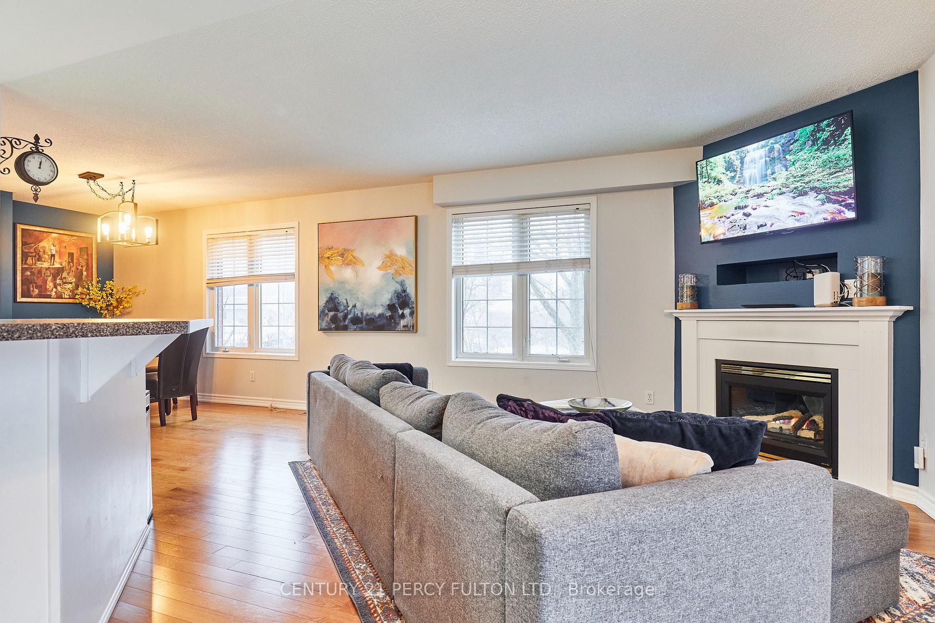 Photo 20 of 70 Wade Square, Clarington, Courtice — HOMEH