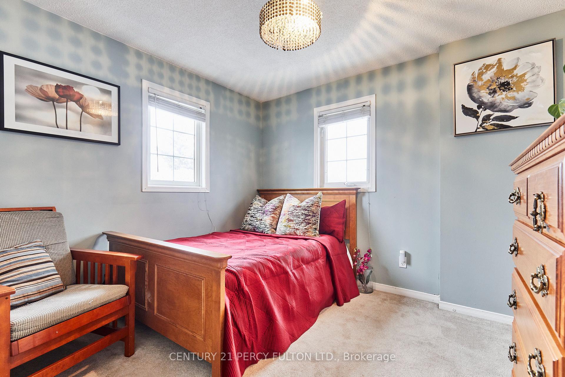 Photo 25 of 70 Wade Square, Clarington, Courtice — HOMEH